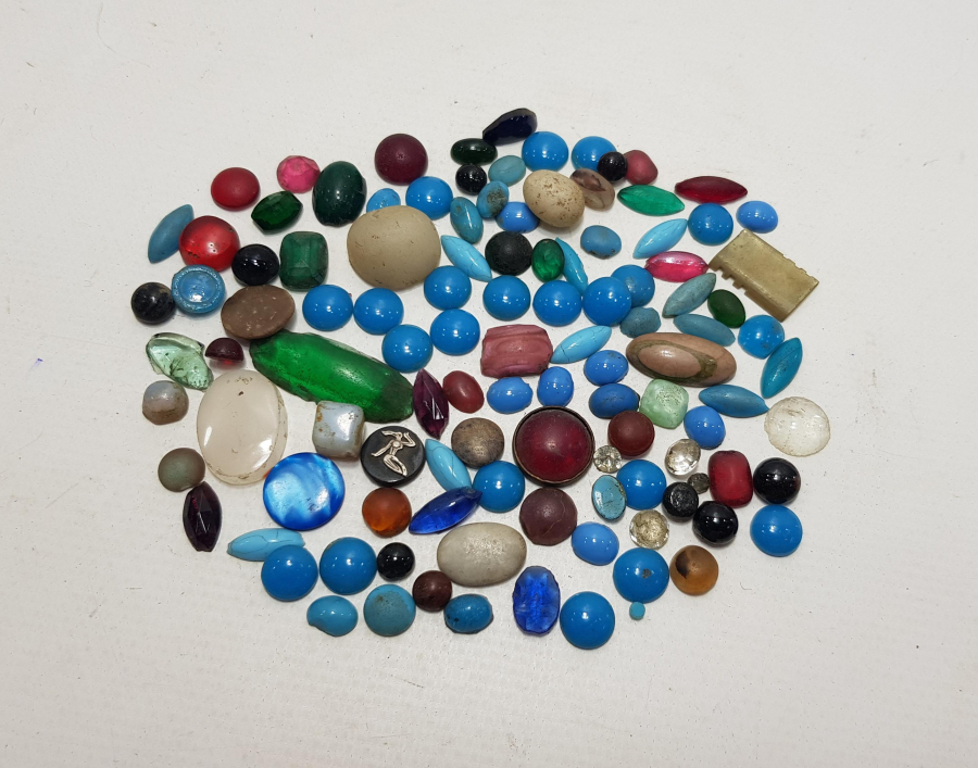 100 ADET MÜCEVHER VE TAKI TAŞI 