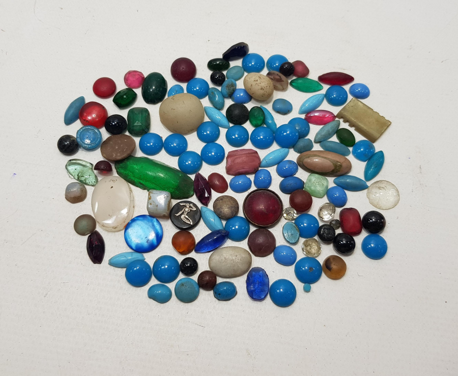 100 ADET MÜCEVHER VE TAKI TAŞI 