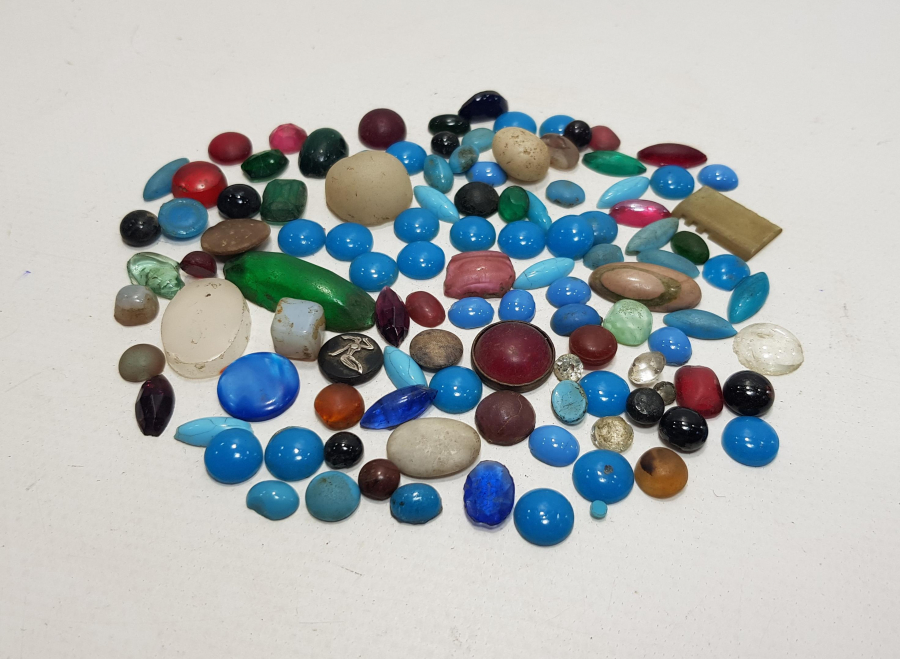 100 ADET MÜCEVHER VE TAKI TAŞI 