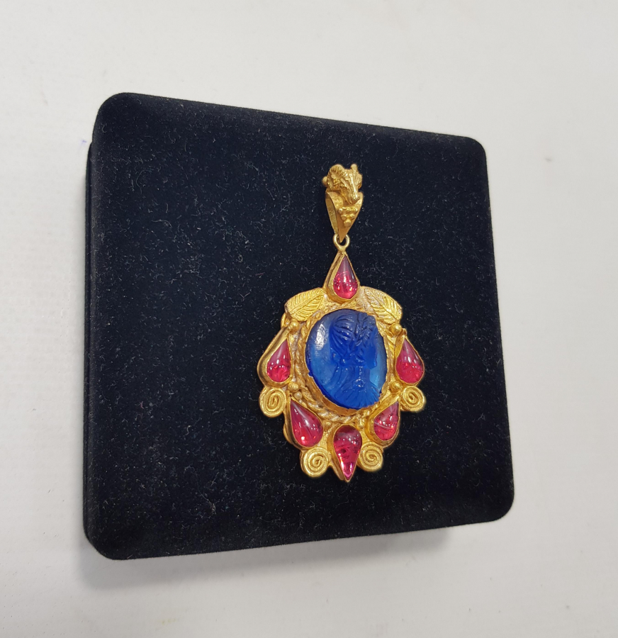 ANTİK GÖRÜNÜMLÜ GÜMÜŞ KOLYE UCU 