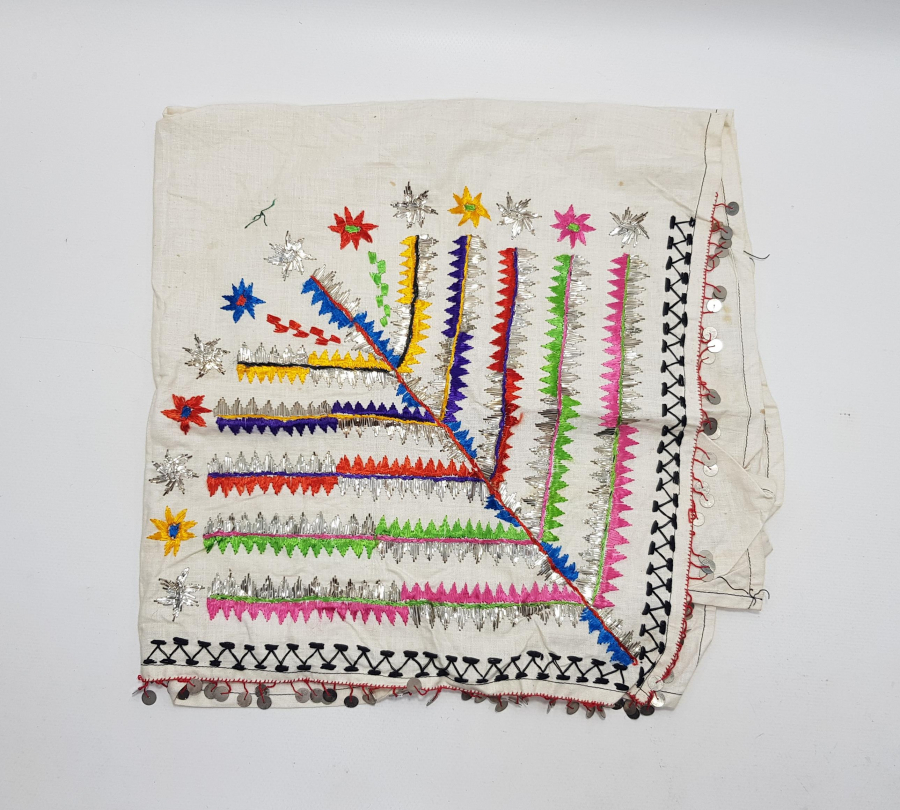 BERGAMA KOZAK YÖRESİ DAMAT SIRTLIĞI 