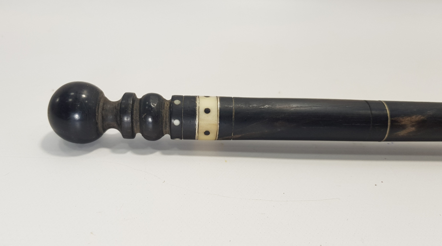 BOYNUZ VE GÜMÜŞTEN YAPILMIŞ ÇUBUK