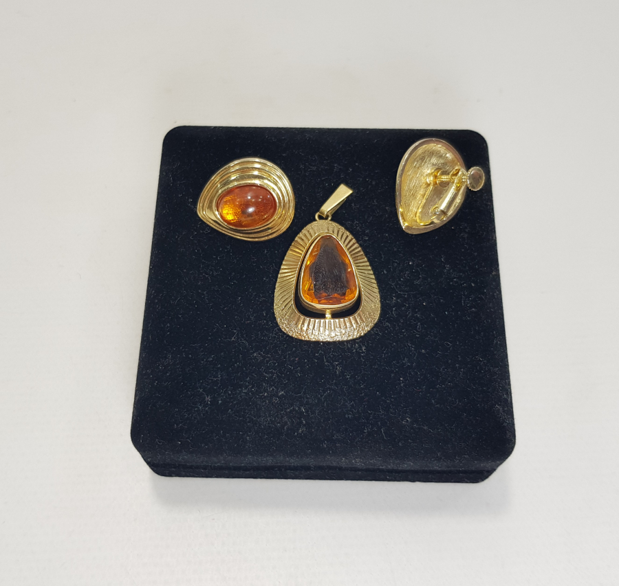 DAMLA KEHRİBAR KÜPE VE KOLYE TAKIMI 