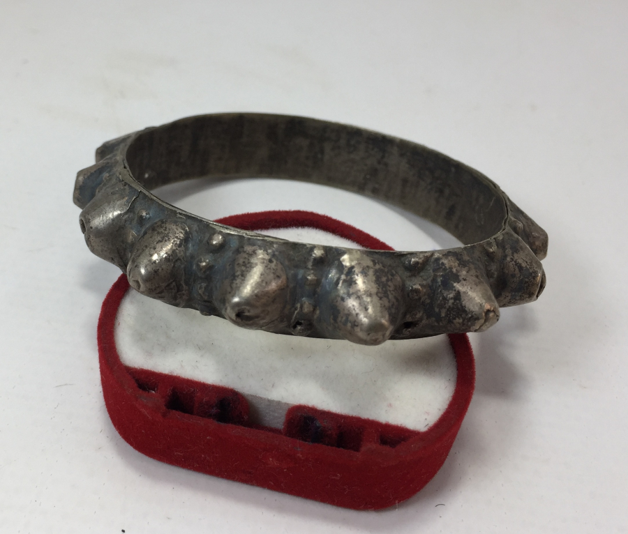 OSMANLI DÖNEMİ NADİR FORMDA PRİMİTİF MODEL ERMENİ İŞİ ÇİVİLİ BİLEZİK