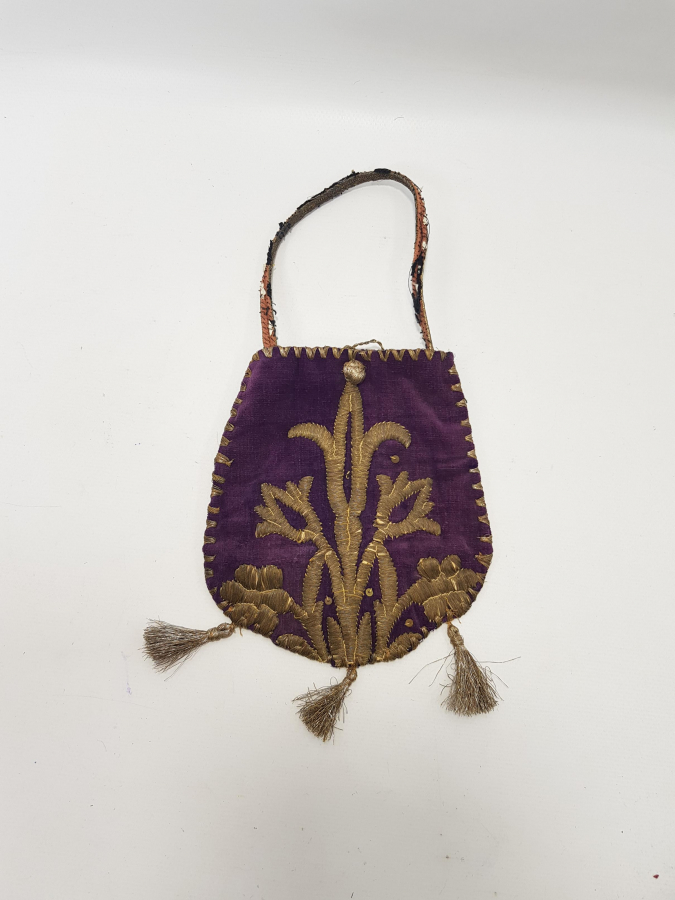 OSMANLI DÖNEMİ SIRMA İŞÇİLİKLİ BÜYÜK BOY KADİFE KESE 