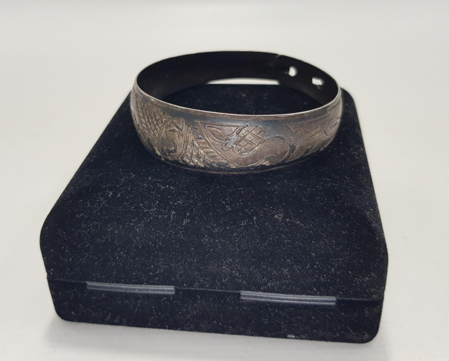 OSMANLICA YADİGAR YAZILI GÜMÜŞ BİLEZİK 