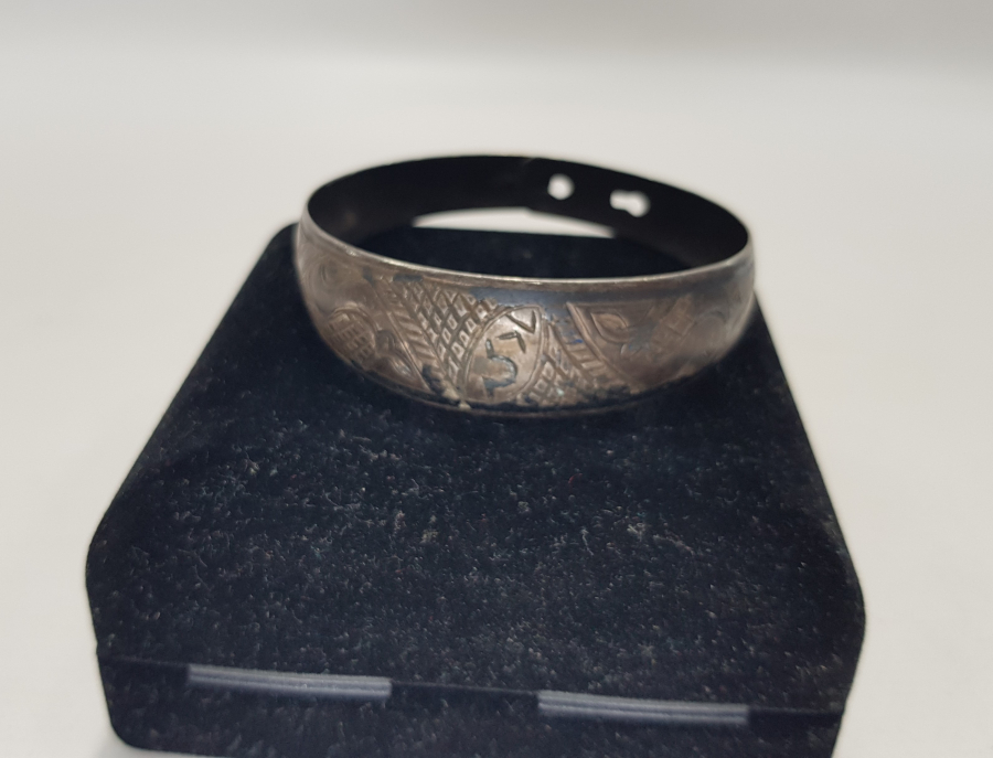 OSMANLICA YADİGAR YAZILI GÜMÜŞ BİLEZİK 