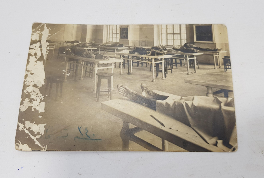 TIP TARİHİ: 1924 ASKERİ TIP ÖĞRENCİLERİ SON ANATOMİ DERSİ VE KADAVRALAR 