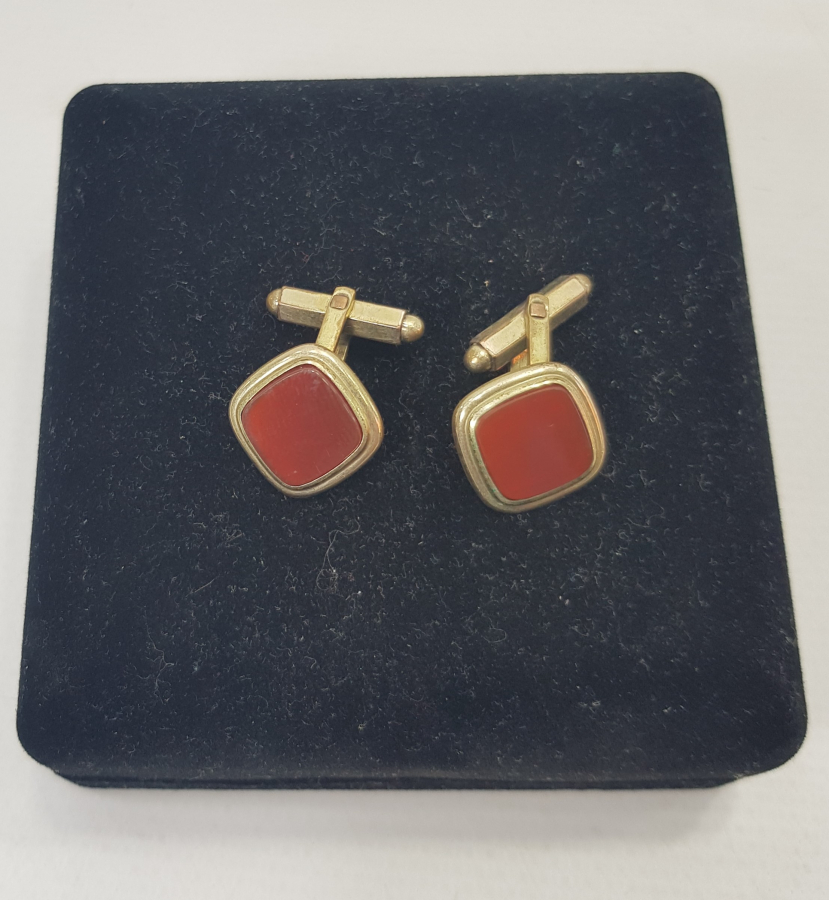 KEHRİBAR KOL DÜĞMELERİ 