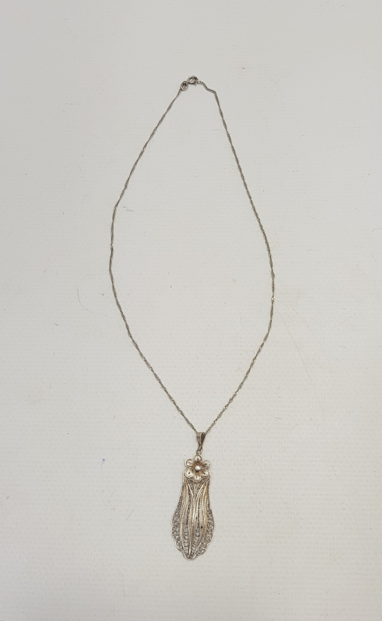 TELKARİ GÜMÜŞ KOLYE 