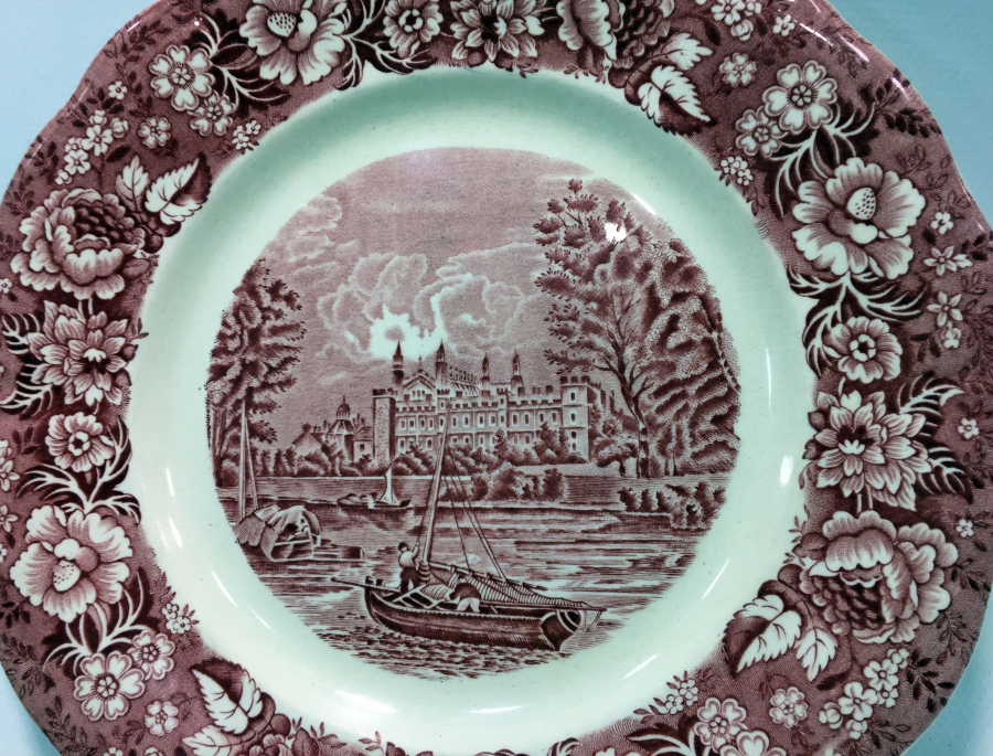 1900 BAŞLARI İNGİLİZLERİN OSMANLI PAZARINA YAPTIĞI PORSELEN TABAK