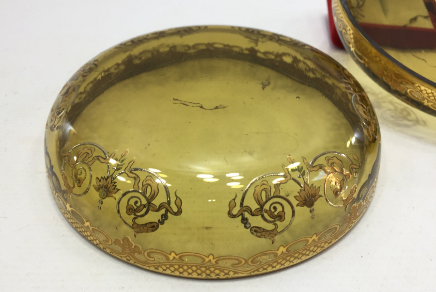 ALTIN VARAKLI VE MİNE İŞÇİLİKLİ ÇİFT İKRAMLIK