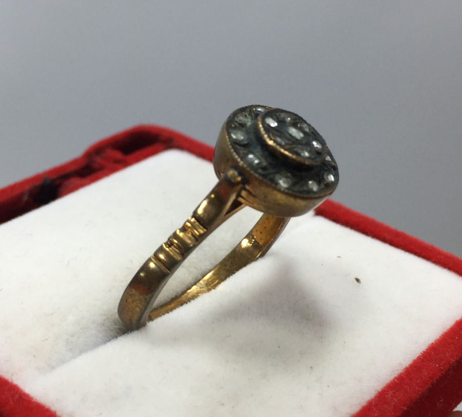 ELMAS TAŞLI ANTİKA BAYAN YÜZÜĞÜ