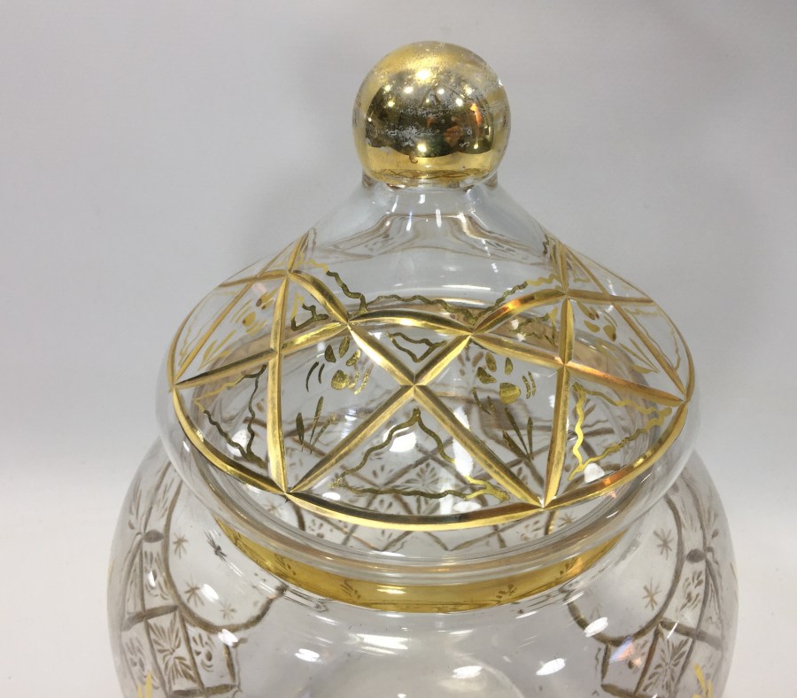 OSMANLI DÖNEMİ BÜYÜK BOY BEYKOZ KAPAKLI ŞEKERLİK HALİYLE!