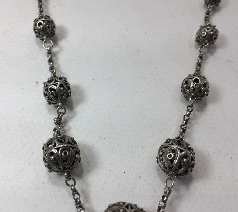 OSMANLI DÖNEMİ GÜMÜŞ KOZALARDAN YAPILMIŞ DAMLA MODEL GERDANLIK