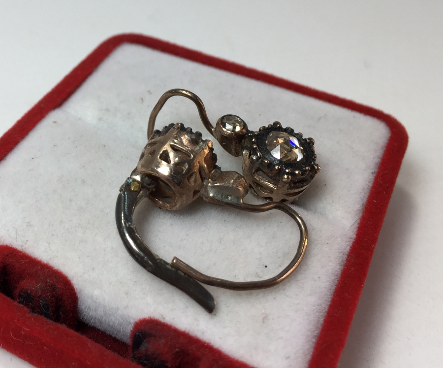 ÖZEL YAPIM BÜYÜK ELMAS TAŞLI KÜPE