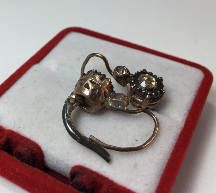 ÖZEL YAPIM BÜYÜK ELMAS TAŞLI KÜPE