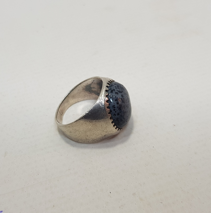 DOĞAL TAŞLI GÜMÜŞ ERKEK YÜZÜK 