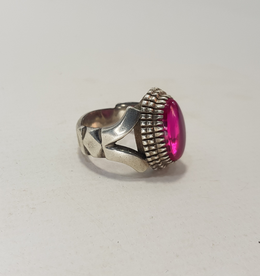 ESKİ İRAN DAMGALI BÜYÜK BOY YAKUT TAŞLI GÜMÜŞ ERKEK YÜZÜĞÜ