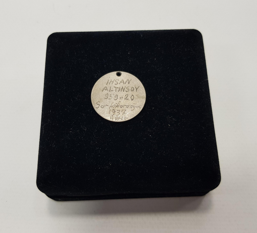 GÜMÜŞ HAVACI ASKER KÜNYESİ