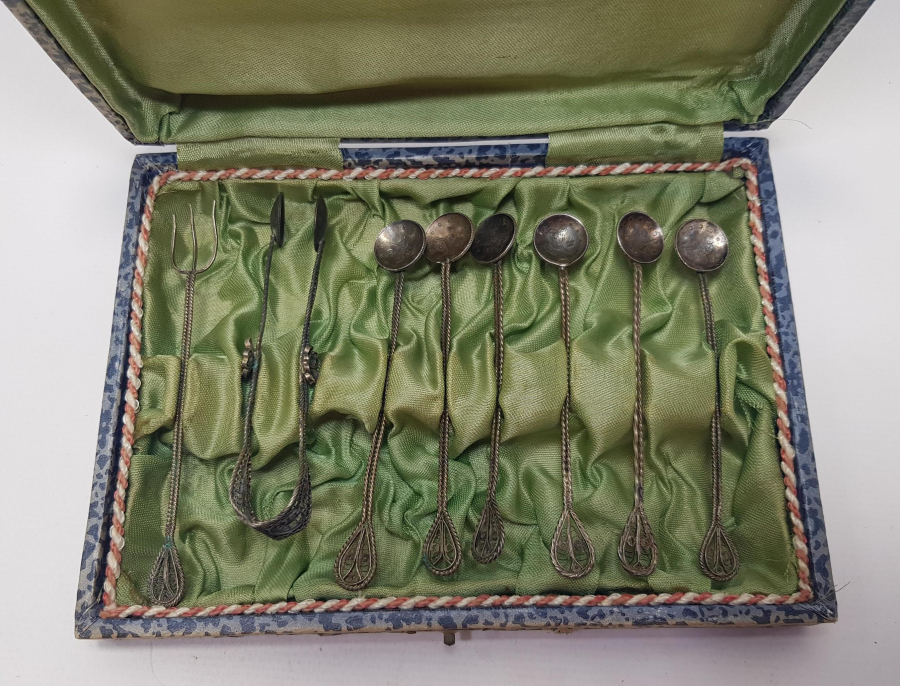 KUTUSUNDA TELKARİ GÜMÜŞ ÇAY KAŞIĞI TAKIMI 