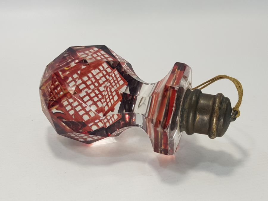 OSMANLI DÖNEMİ İKİ ADET BOHEM CAM TRABZAN BAŞI VE TRABZAN SÜSÜ