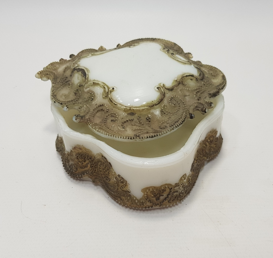 OSMANLI DÖNEMİ OPAL ŞEKERLİK 