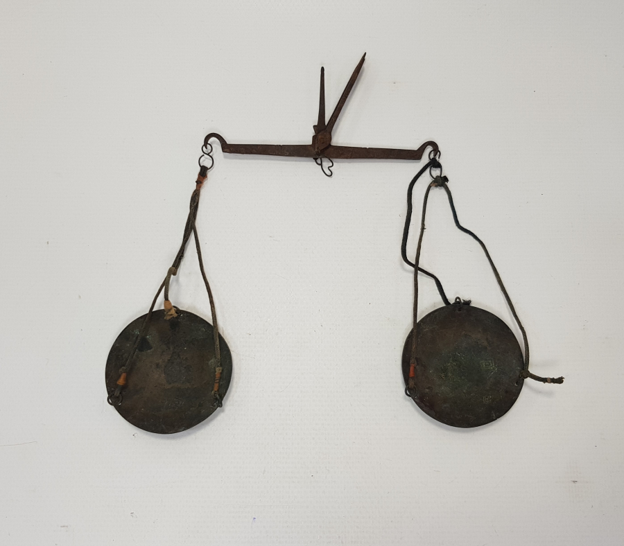 OSMANLICA DAMGALI KUYUMCU TERAZİSİ