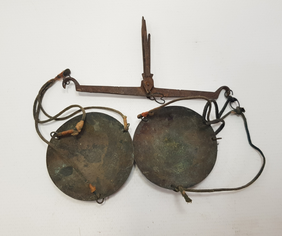 OSMANLICA DAMGALI KUYUMCU TERAZİSİ