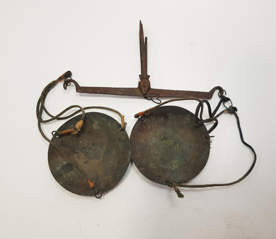 OSMANLICA DAMGALI KUYUMCU TERAZİSİ