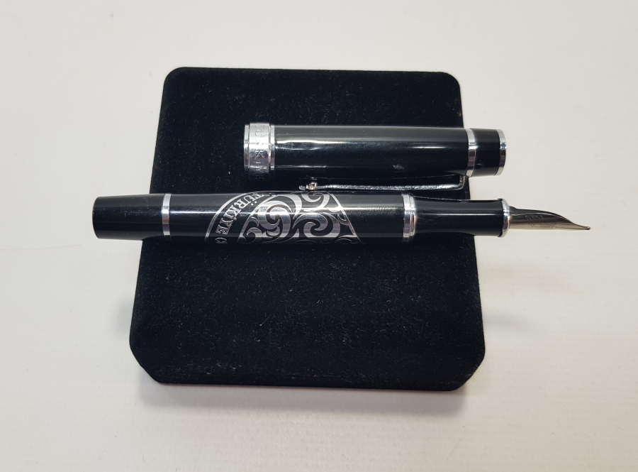 TÜRKİYE CUMHURİYETİ YAZILI DOLMA KALEM