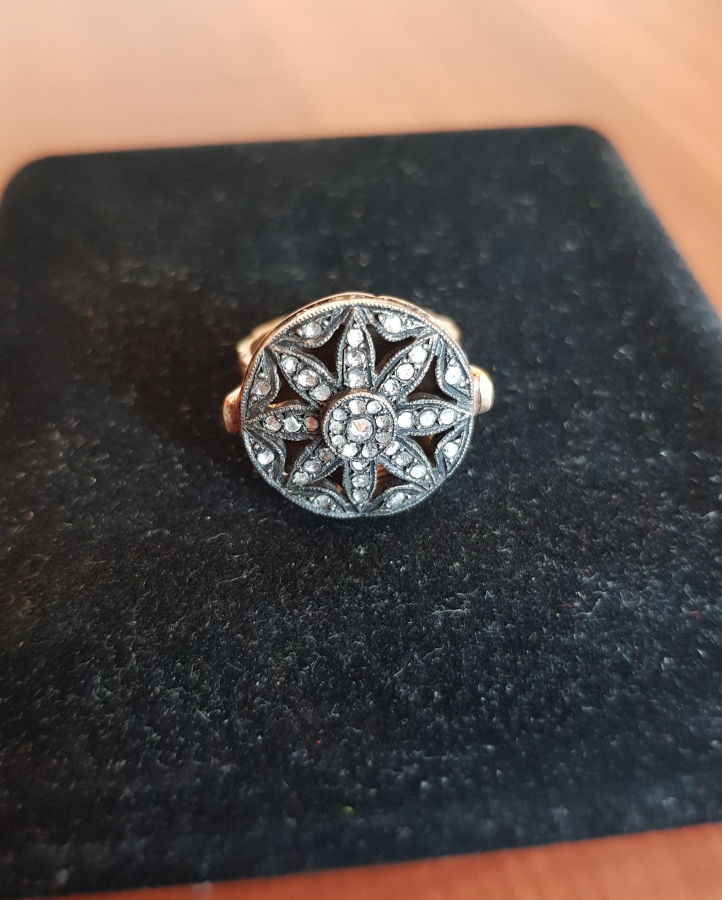 YILDIZ FORMLU ELMAS YÜZÜK 