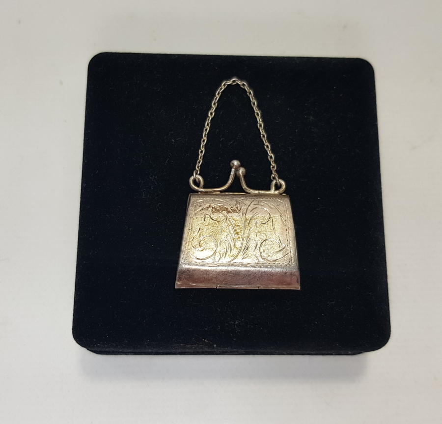 MİNİ GÜMÜŞ ÇANTA