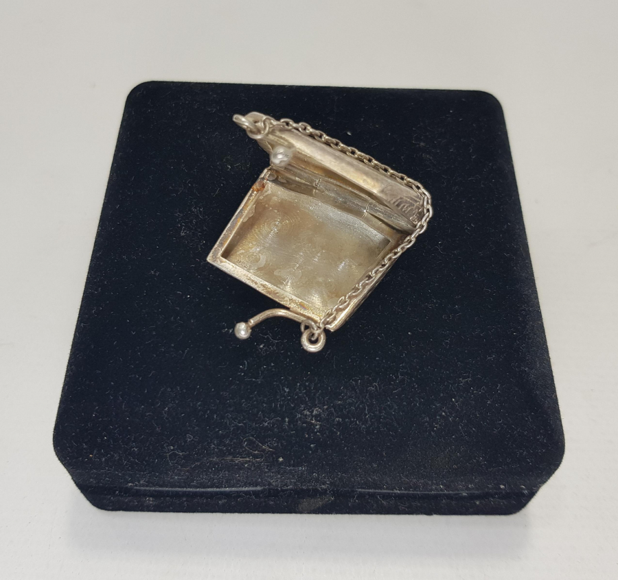 MİNİ GÜMÜŞ ÇANTA