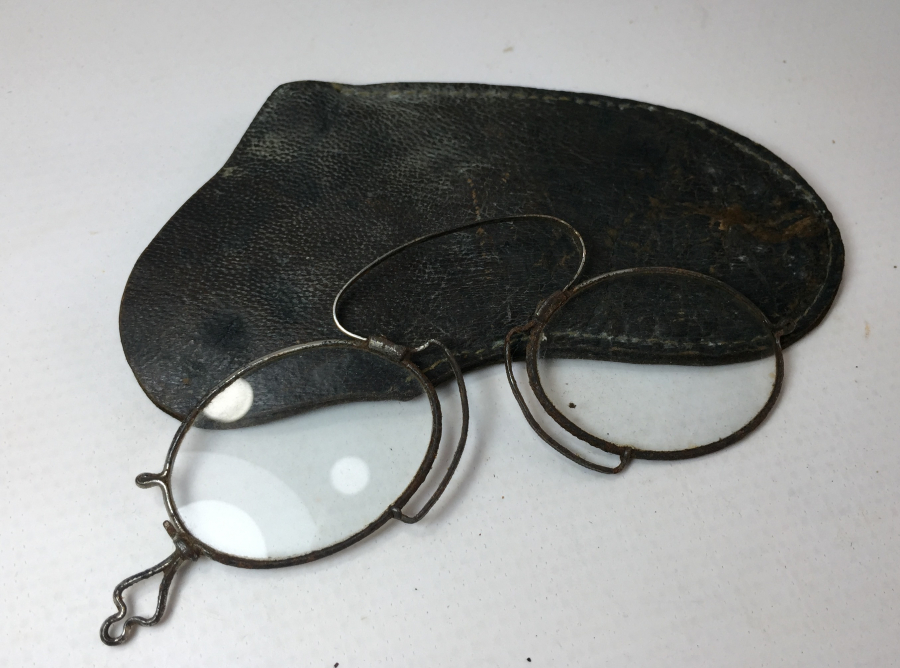 OSMANLI DÖNEMİ ORJİNAL KABINDA TÜCCAR GÖZLÜĞÜ