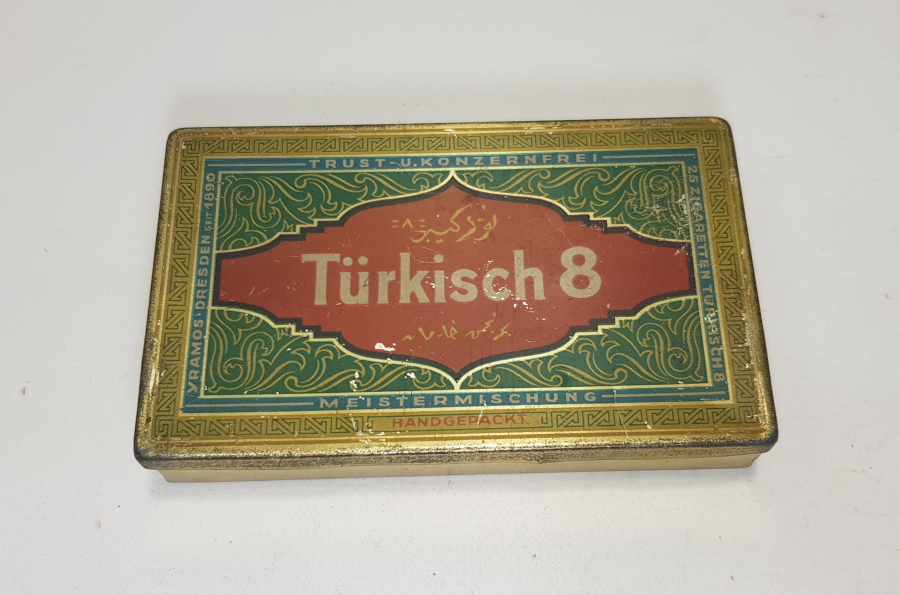 OSMANLI DÖNEMİ TURKISCH-8 MARKA OSMANLICA YAZILI TENEKE TÜTÜN TABAKASI 
