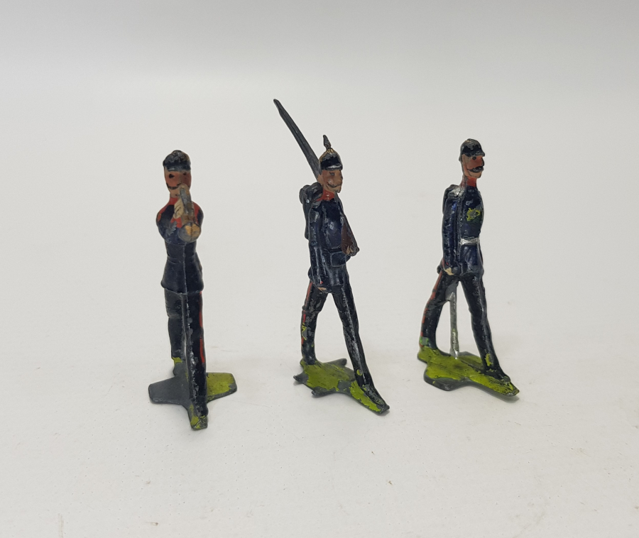 ÜÇ ADET KURŞUN ASKER