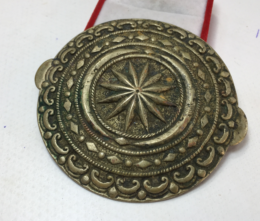 OSMANLI DÖNEMİ TESLİM TAŞLI BEKTAŞİ DERVİŞ İŞİ KUŞAK ÜZERİNE TAKILAN PARÇA