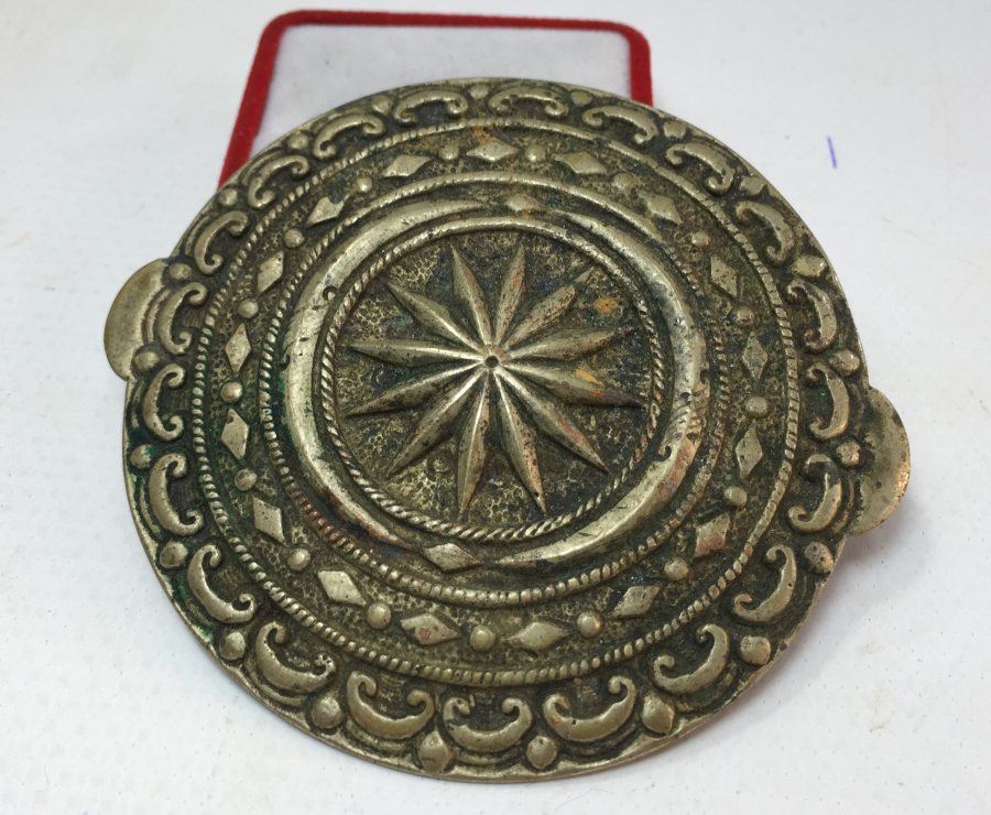 OSMANLI DÖNEMİ TESLİM TAŞLI BEKTAŞİ DERVİŞ İŞİ KUŞAK ÜZERİNE TAKILAN PARÇA