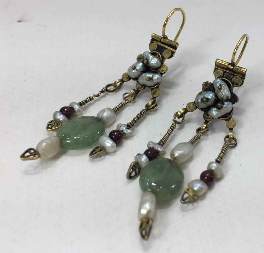 ÖZEL YAPIM ANTİK GÖRÜNÜMLÜ İNCİ VE ALTIN KÜPE