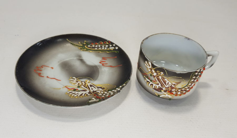 ESKİ JAPON MALI MİNELİ PORSELEN KAHVE FİNCANI