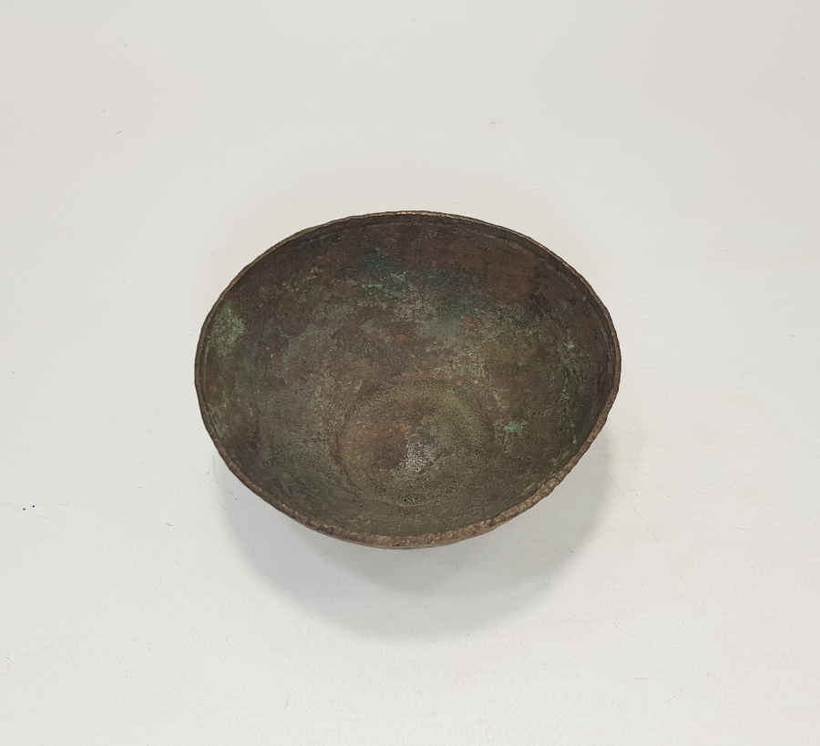 OSMANLI DÖNEMİ RUMCA YAZILI BAKIR TAS