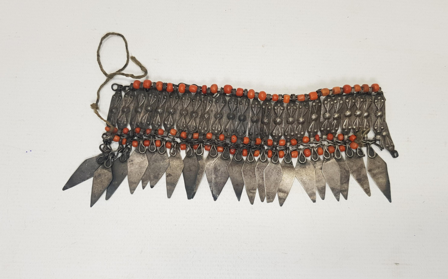 OSMANLI DÖNEMİ MERCAN TAŞLARLA SÜSLÜ GÜMÜŞ ALINLIK - CINGIL 