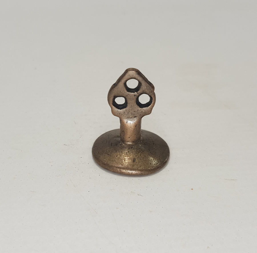 OSMANLICA MÜHÜR: MUHTAR-I EVVEL DERMAHALLE-İ PİRDEDAR