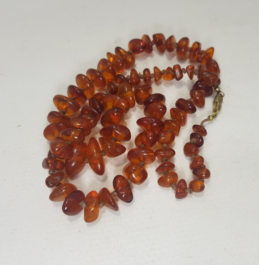 DAMLA KEHRİBAR KOLYE