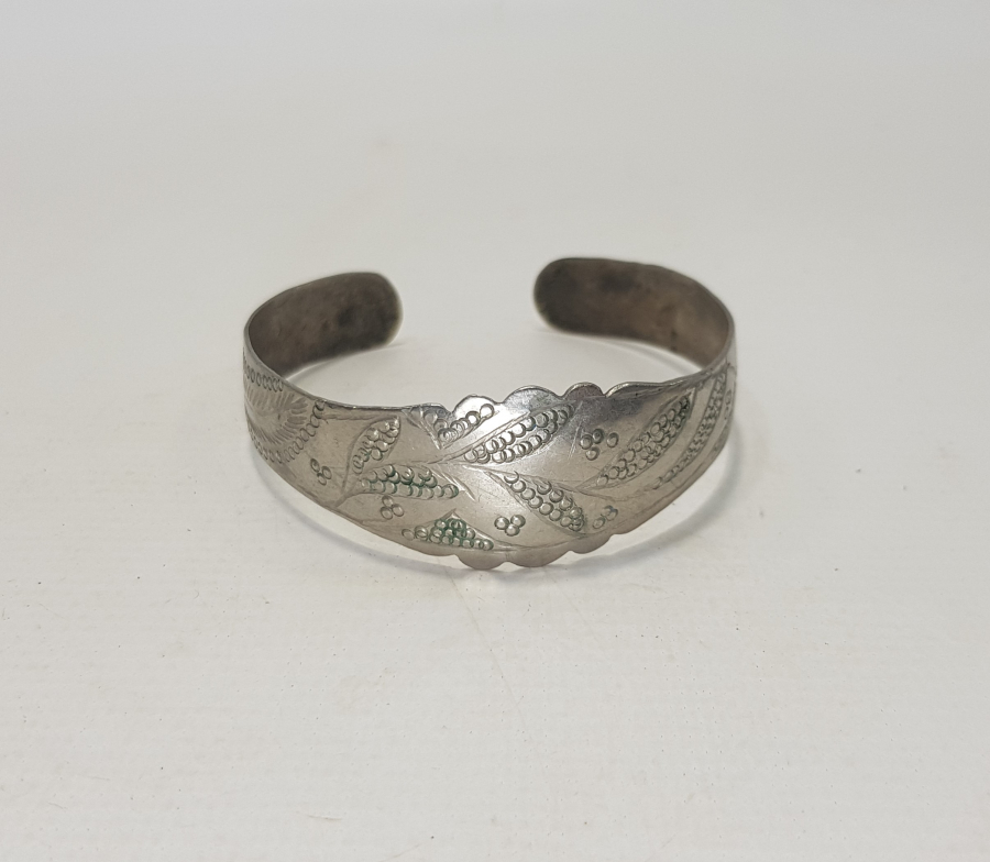 KALEM İŞÇİLİKLİ ALPAKA BİLEZİK 