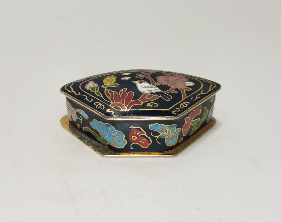 MİNELİ ENFİYE KUTUSU