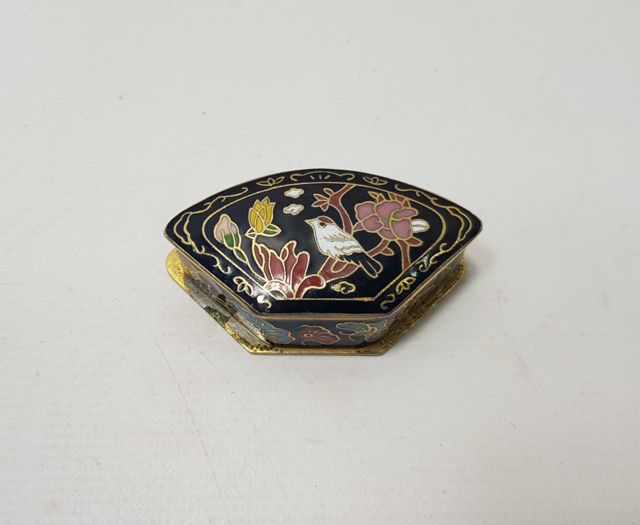 MİNELİ ENFİYE KUTUSU