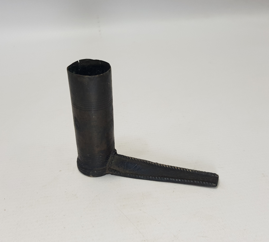 OSMANLI DÖNEMİ FARKLI FORMDA BARUT ÖLÇEĞİ