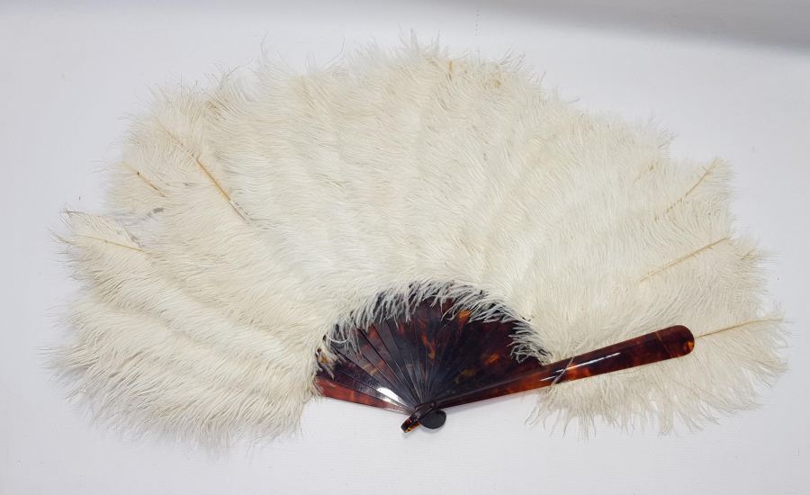 OSMANLI DÖNEMİ KOLEKSİYONLUK BAĞA SAPLI KAZ TÜYÜ YELPAZE 